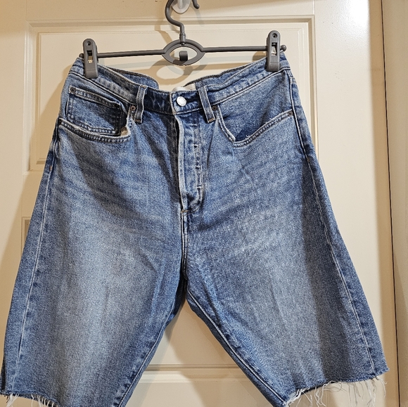 Aritzia Yoko Bermuda Short - Picture 3 of 4